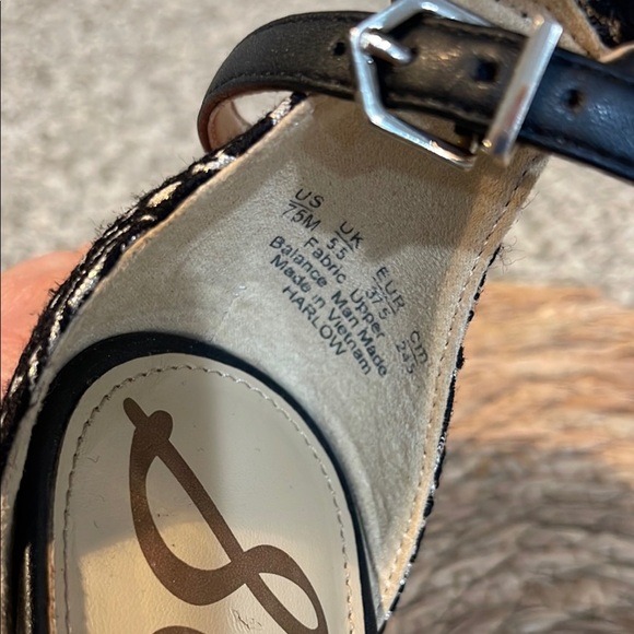 Sam Edelman Harlow Women's Size 7.5 Black and Gold Brocade Ankle Strap Heels - Picture 5 of 6